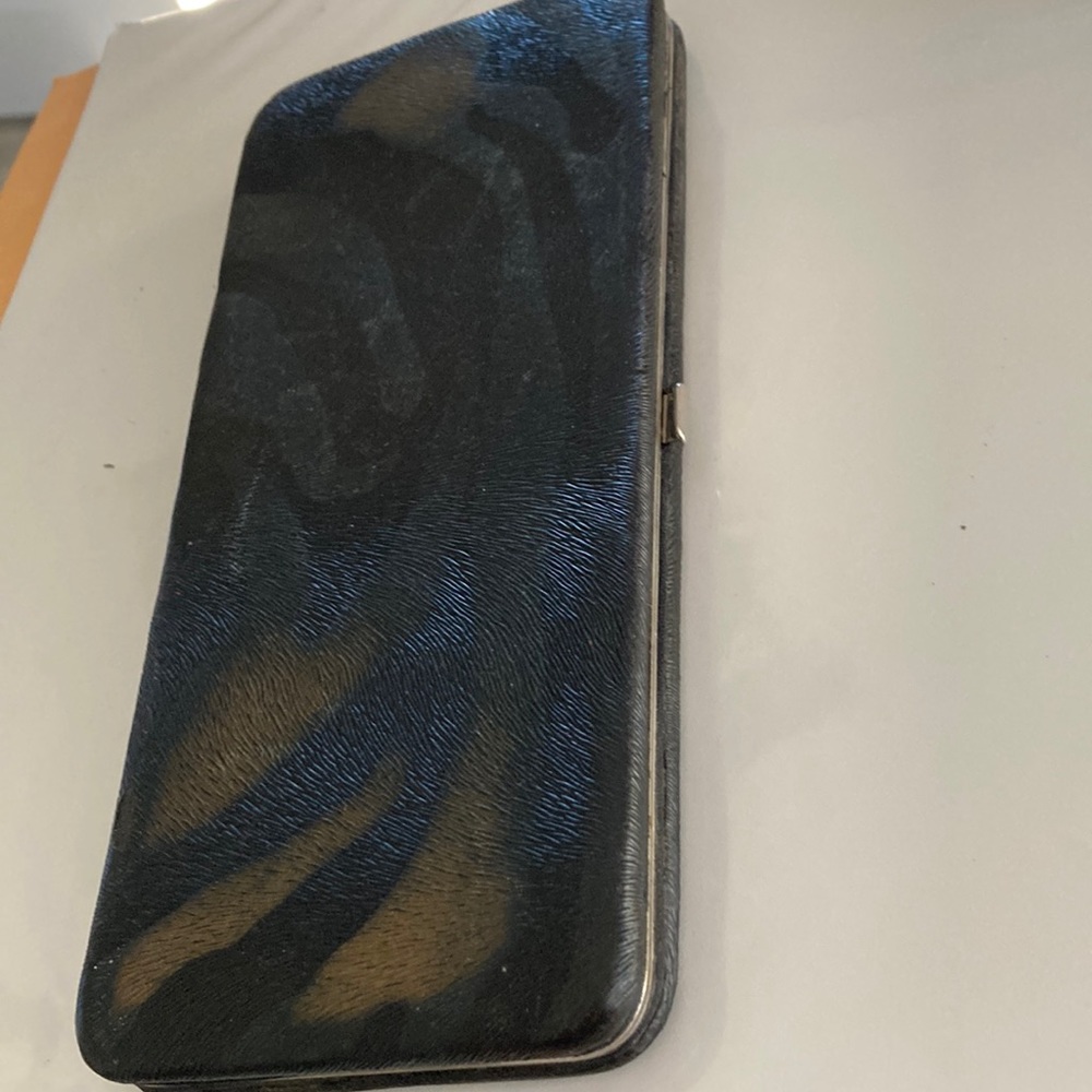 Ladies wallet - Roughly  3 x 8”
